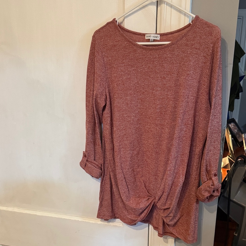 Chic Long Sleeve Top in Rich Red